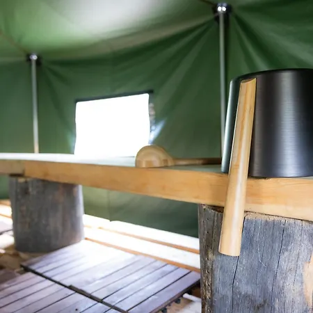 Pine Sky - Hammock Camp *